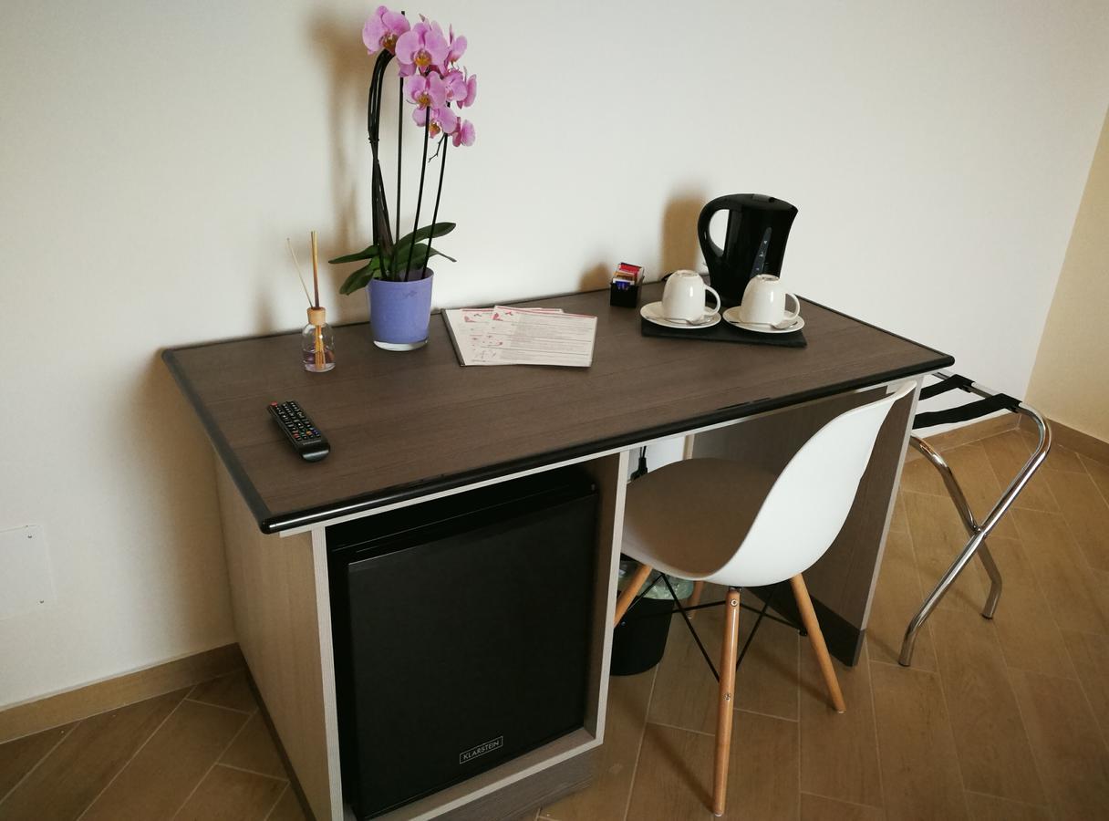 מלון צ'יוויטווקיה La Formica מראה חיצוני תמונה